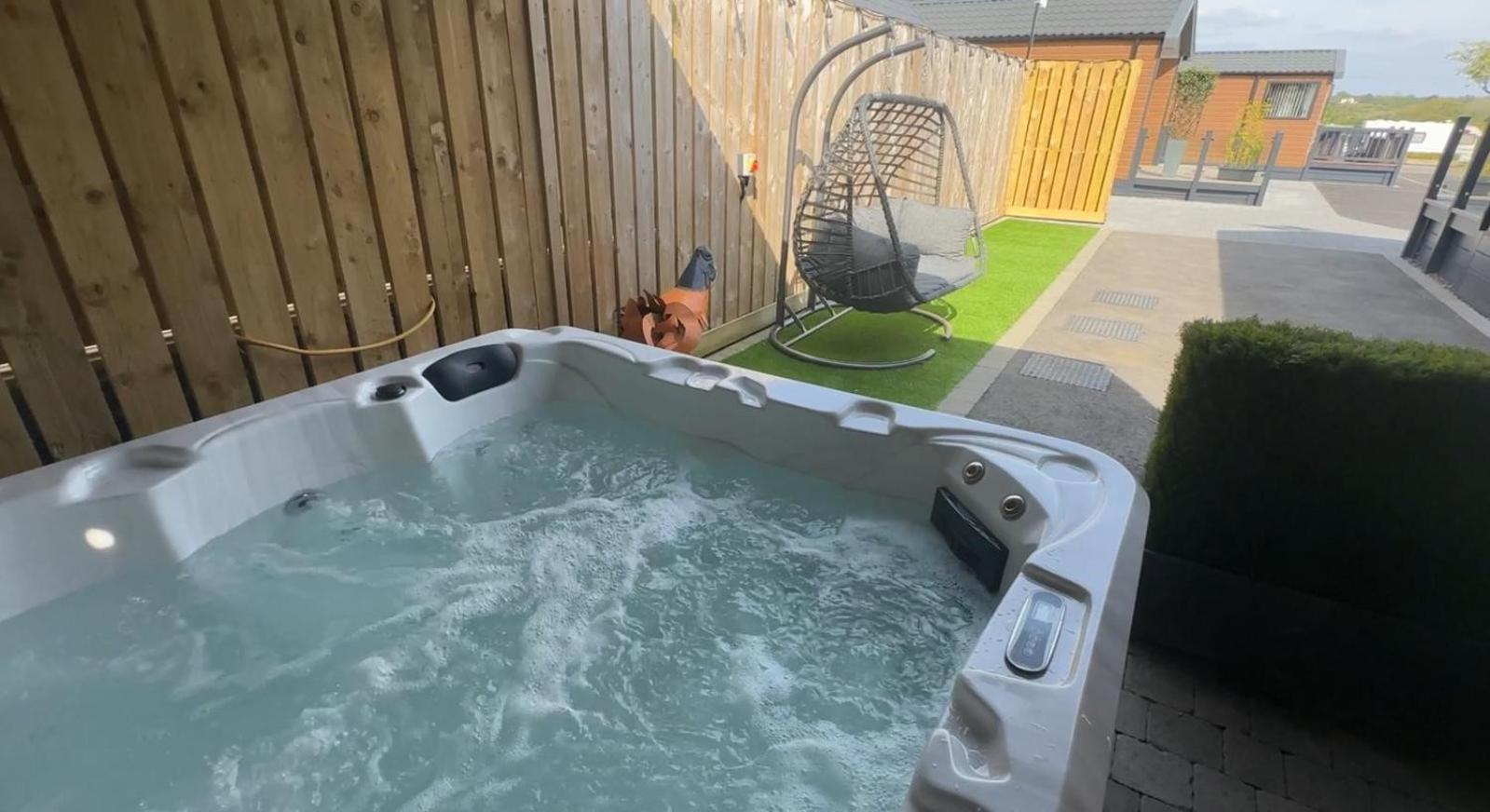The Pods At Haulfryn Caravan Park Whitford Luaran gambar