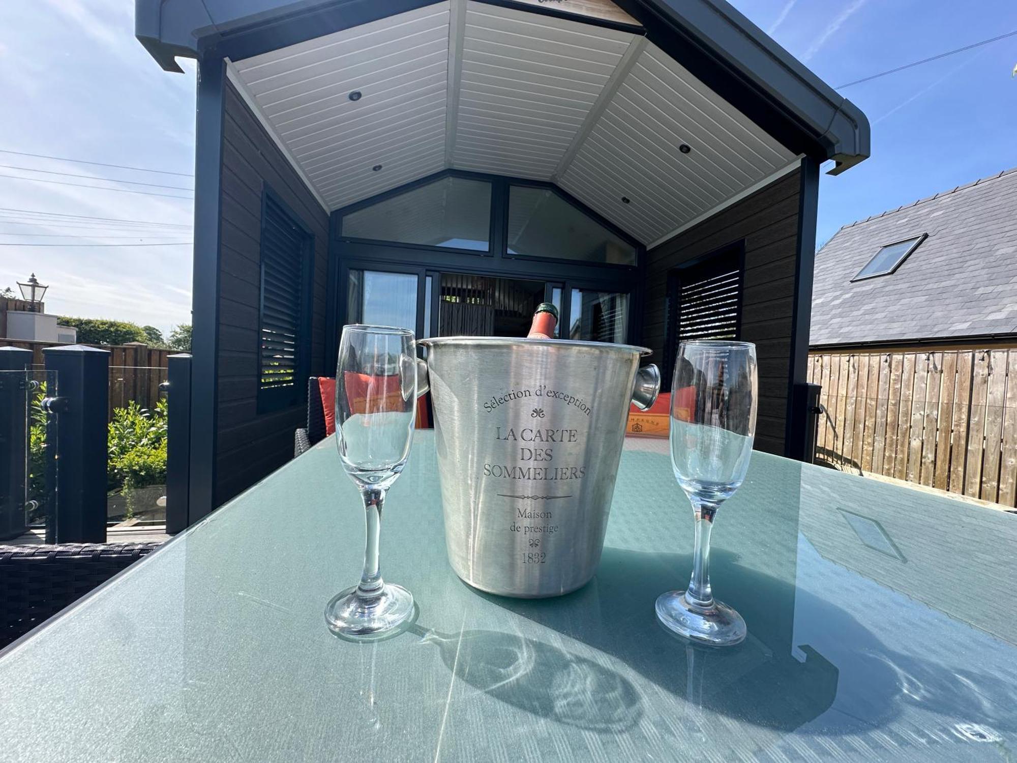 The Pods At Haulfryn Caravan Park Whitford Luaran gambar